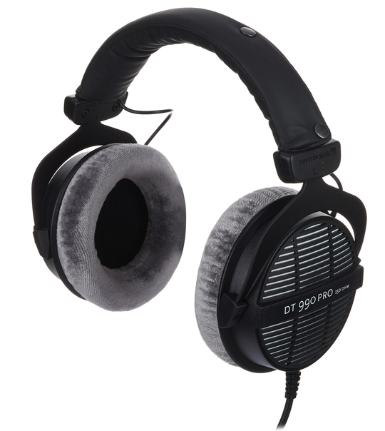 beyerdynamic dt990 for gaming