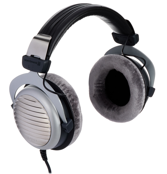 Beyerdynamic DT 990 Edition (250 Ohm) Review | headphonecheck.com