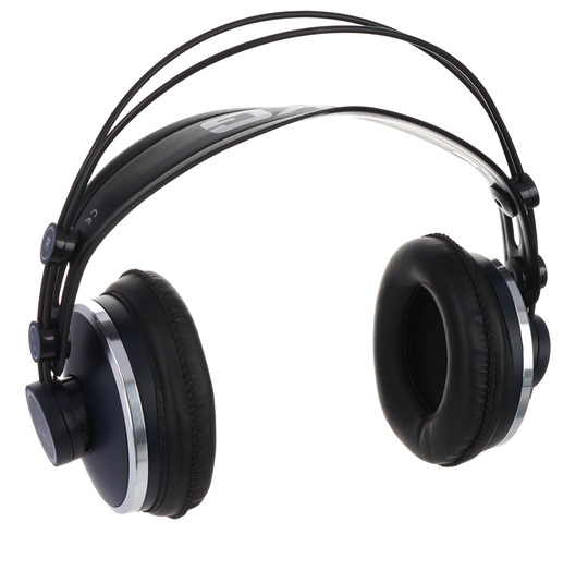 AKG K271 MKII Review | headphonecheck.com