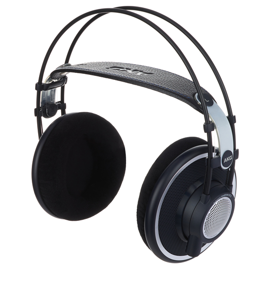 AKG K702 Review | headphonecheck.com