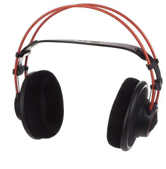 AKG K712 Pro Review | headphonecheck.com