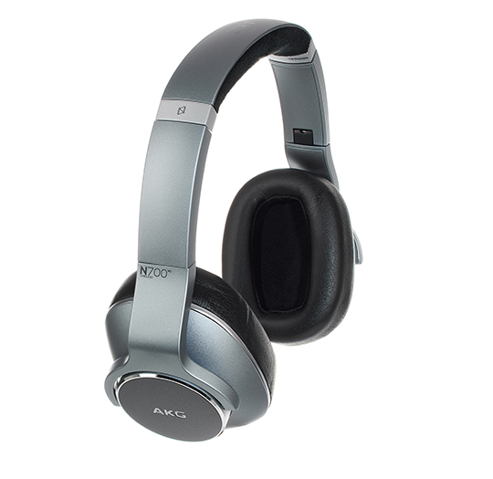 AKG N700NC Review | headphonecheck.com