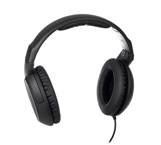 Sennheiser HD 200 Pro Review | headphonecheck.com