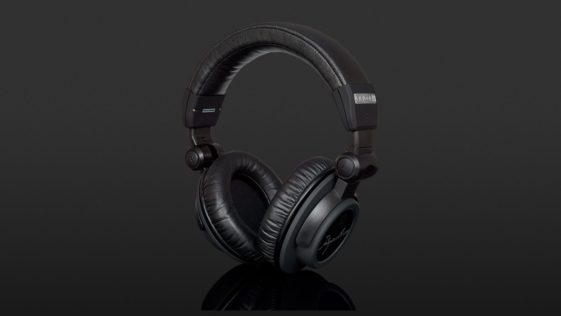 Ultrasone Signature Studio Review | headphonecheck.com