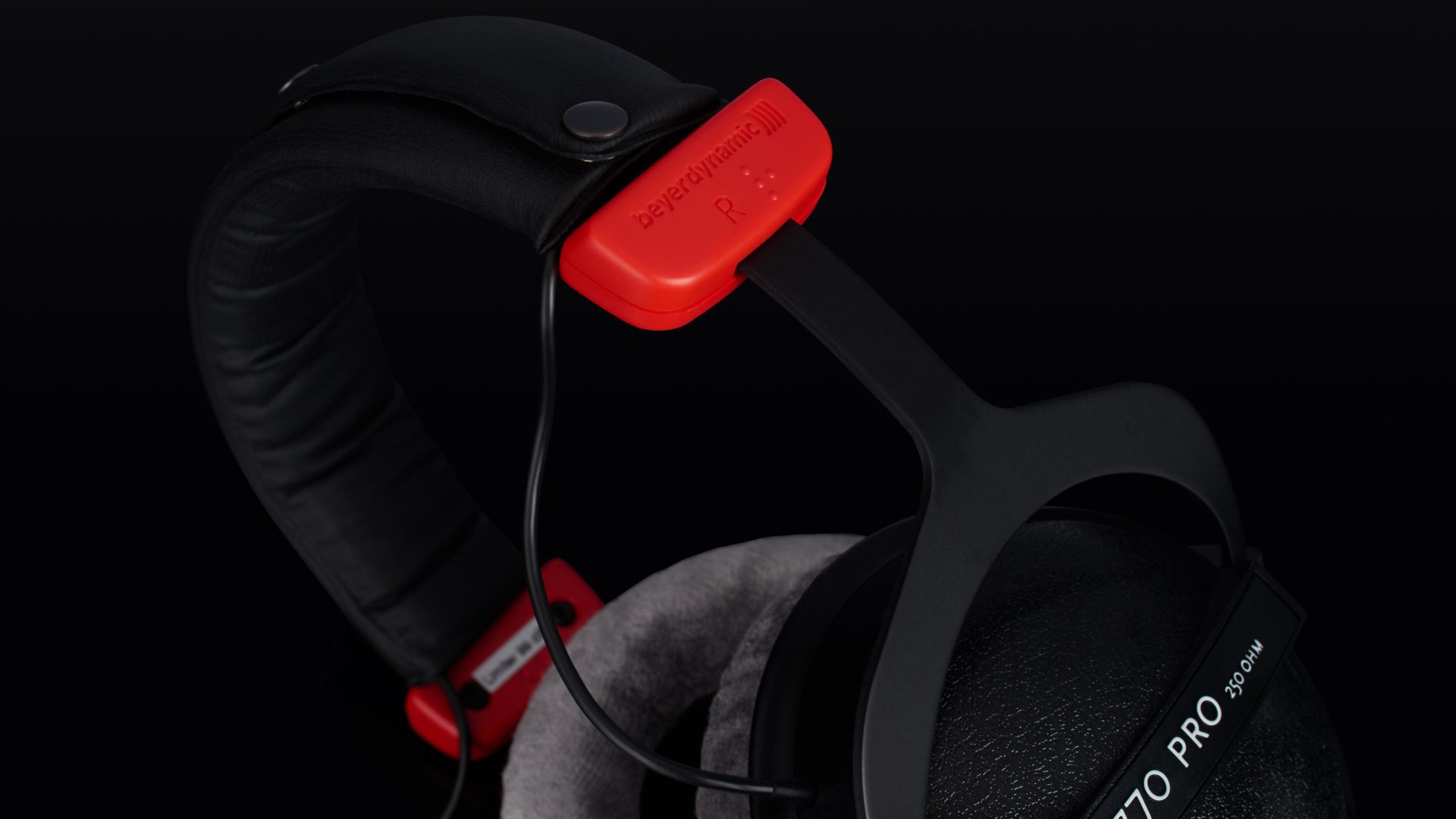 beyerdynamic dt 770 pro 250 ohm for gaming