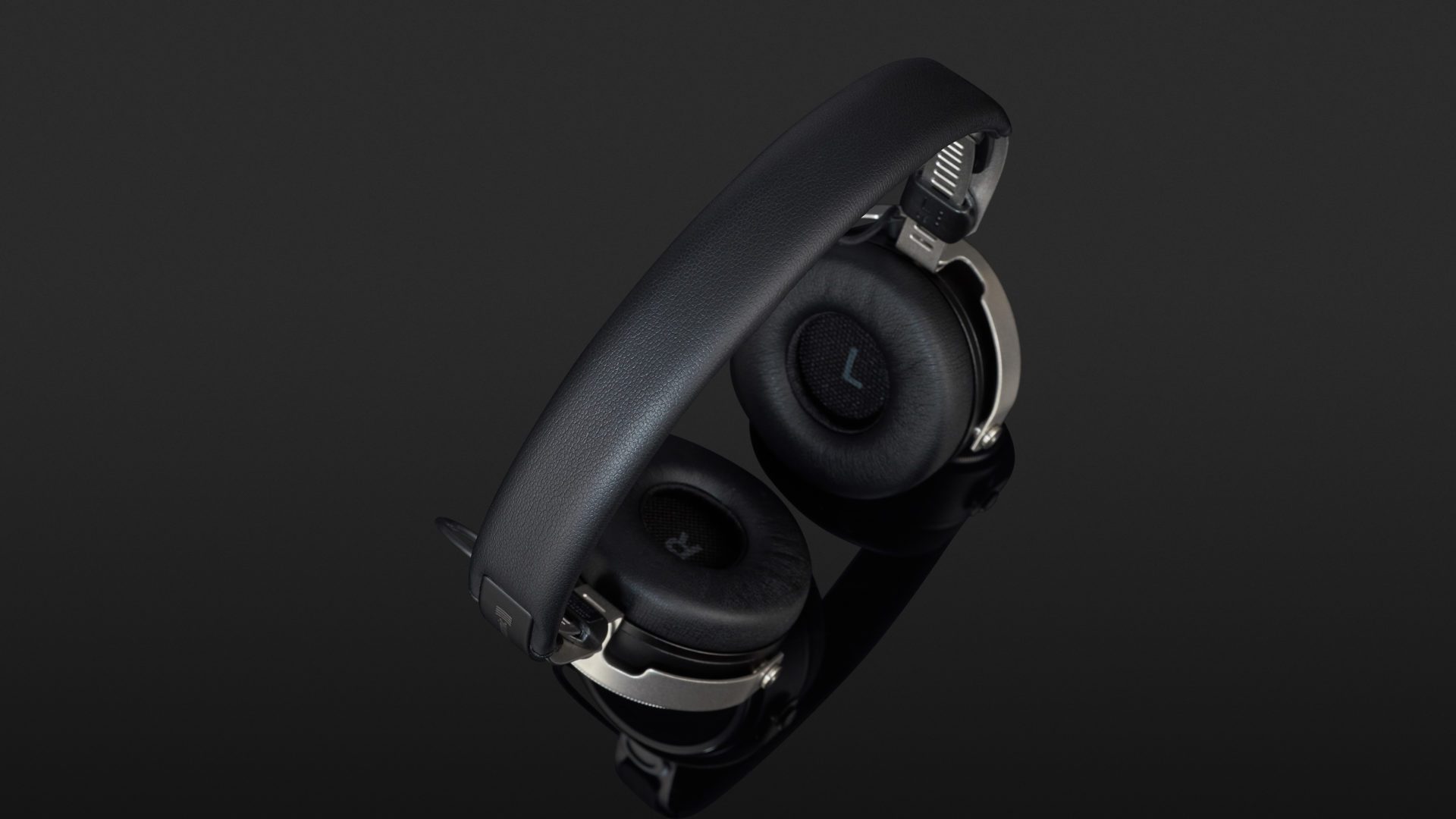 beyerdynamic aventho wireless black