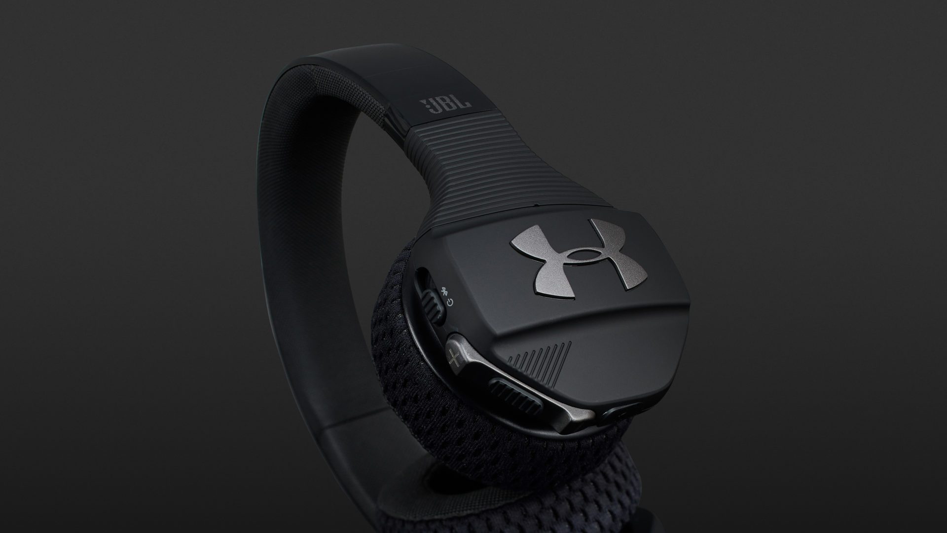 ua train headphones