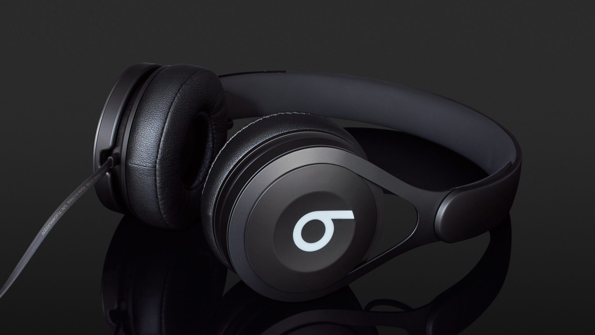 beats ep noise cancelling
