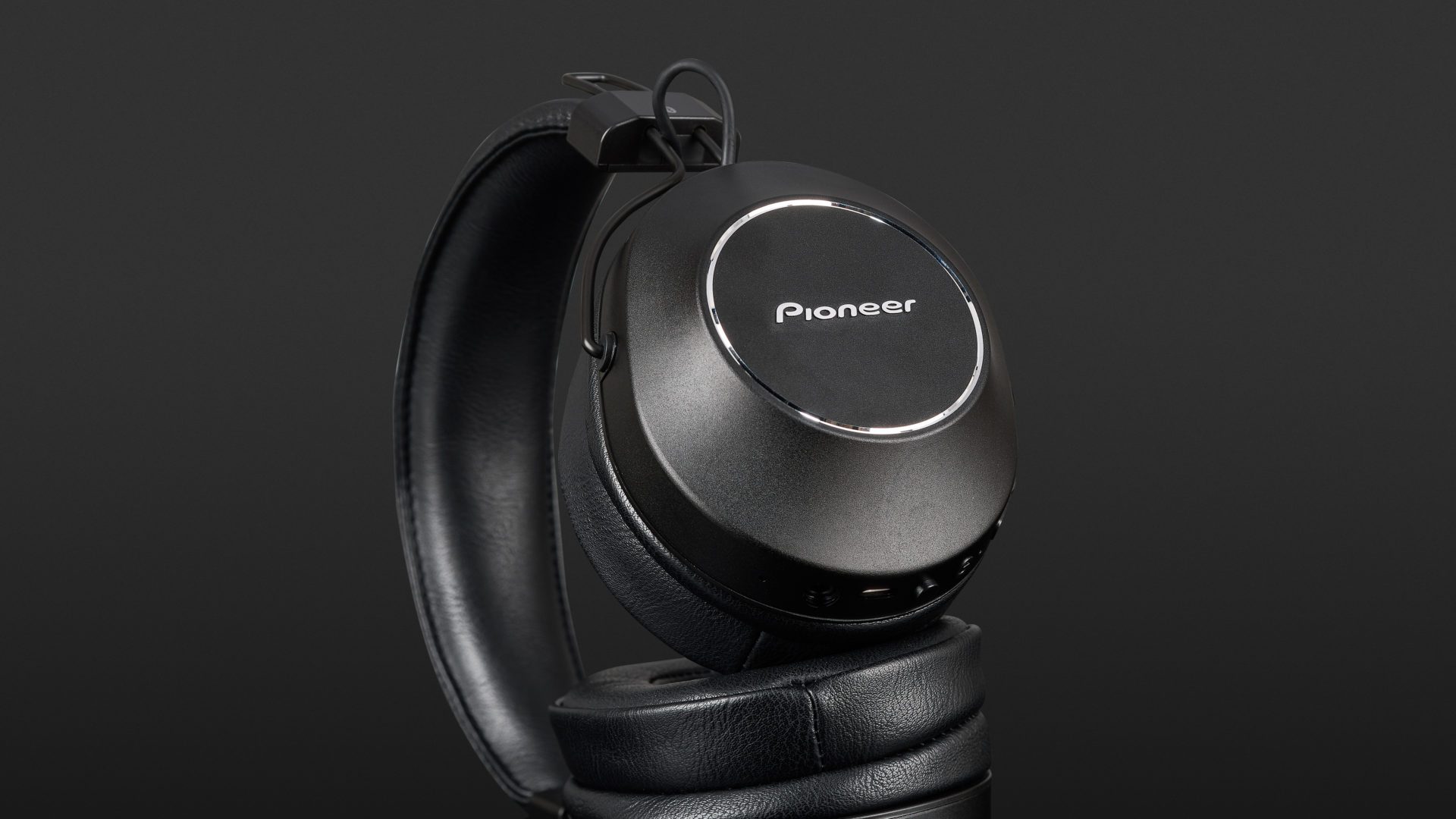 s9 wireless noise cancelling
