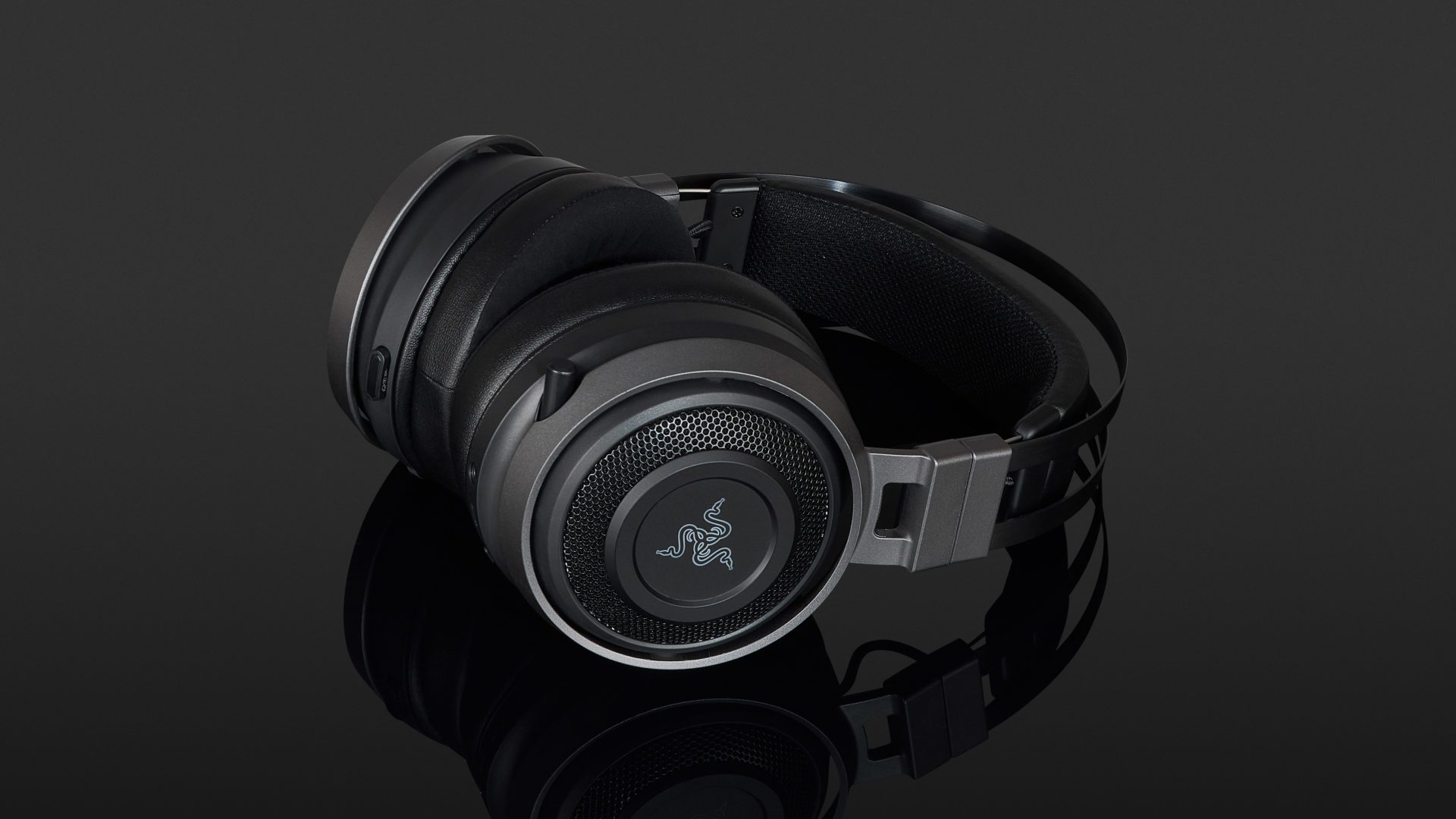 Razer Nari Ultimate Review Headphonecheck Com