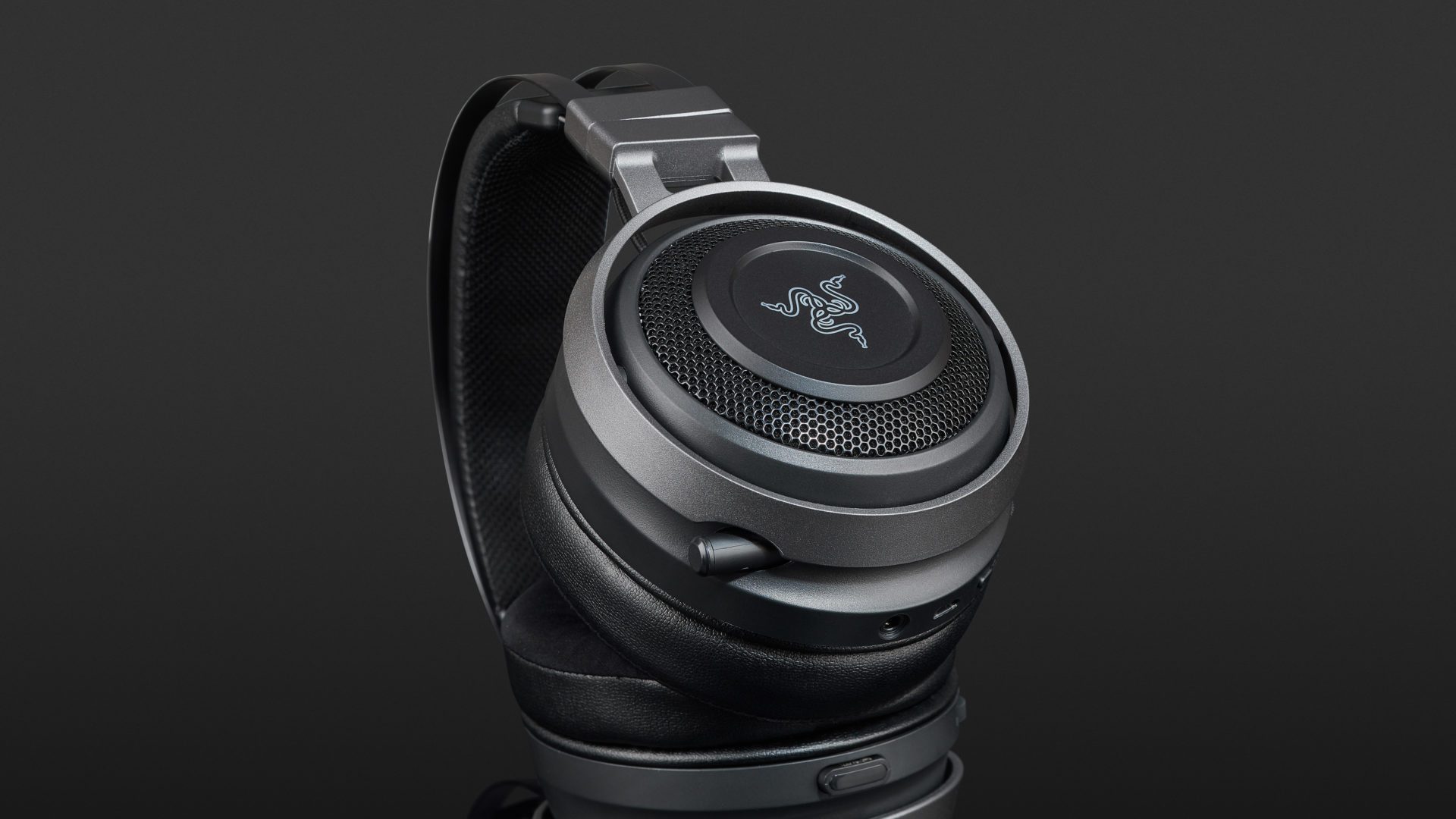 Razer Nari Ultimate Review Headphonecheck Com