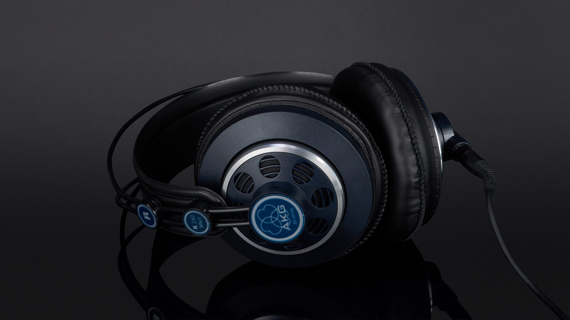 akg 240mk2
