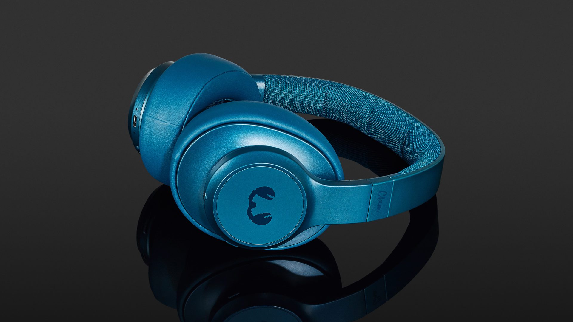 clam noise cancelling