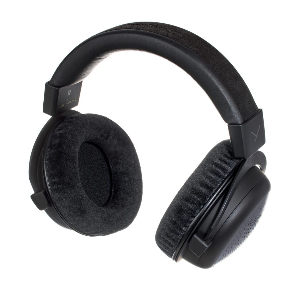 Beyerdynamic T1 3. Generation Review | headphonecheck.com