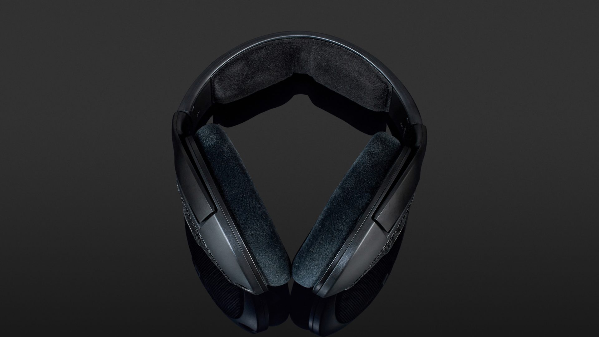 sennheiser 560s release date