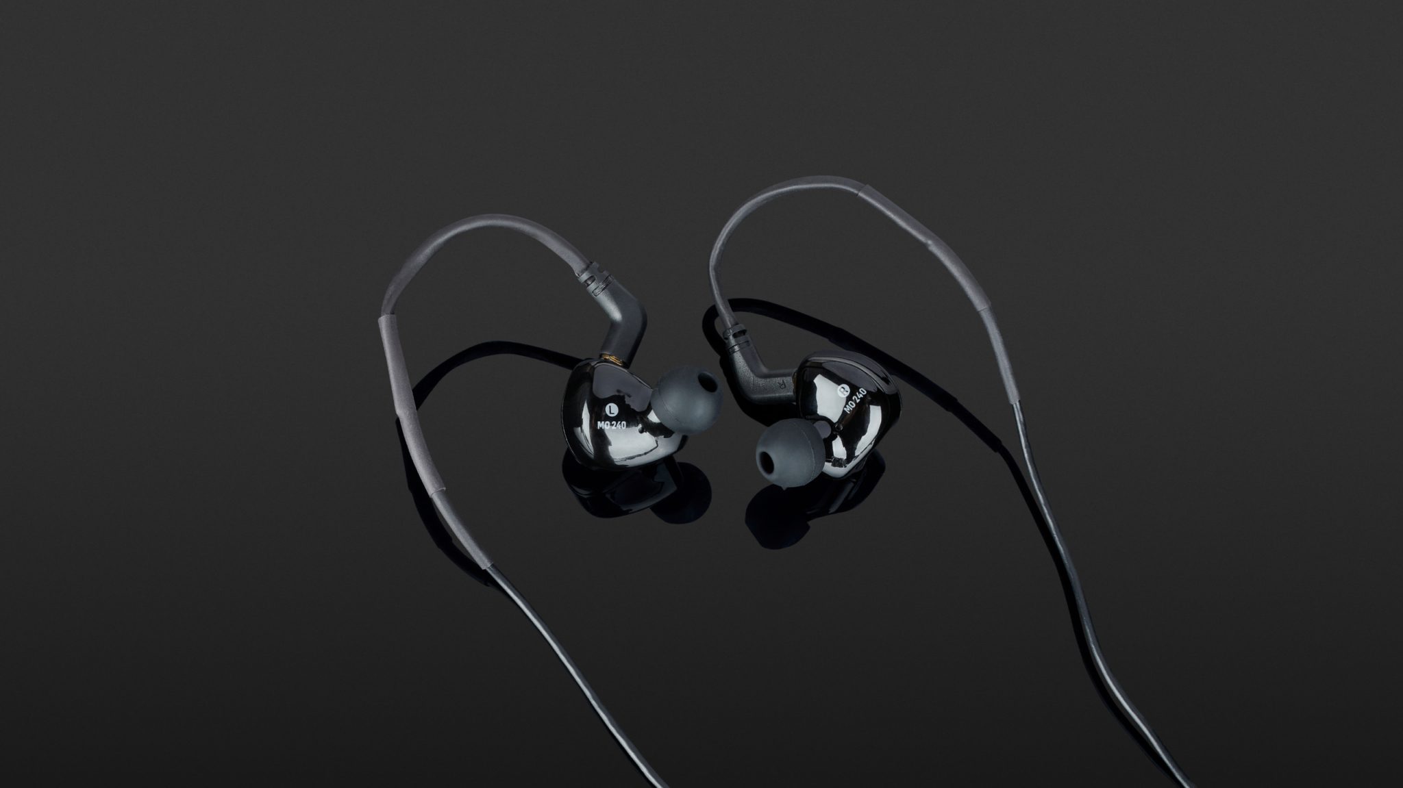 Behringer MO240 Review