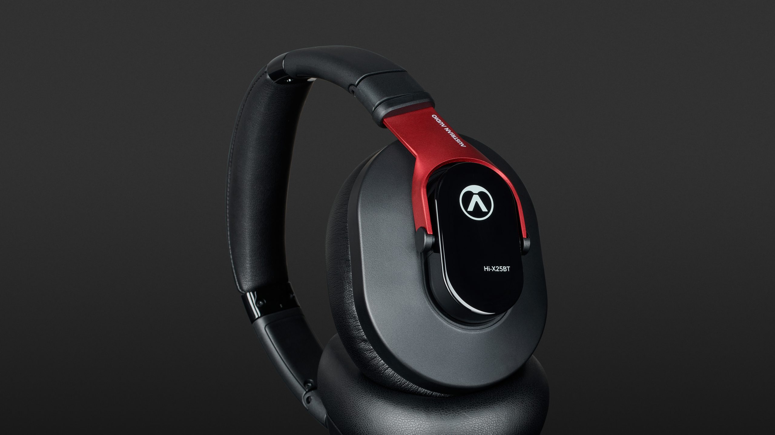 Austrian Audio Hi-X25BT Review | headphonecheck.com