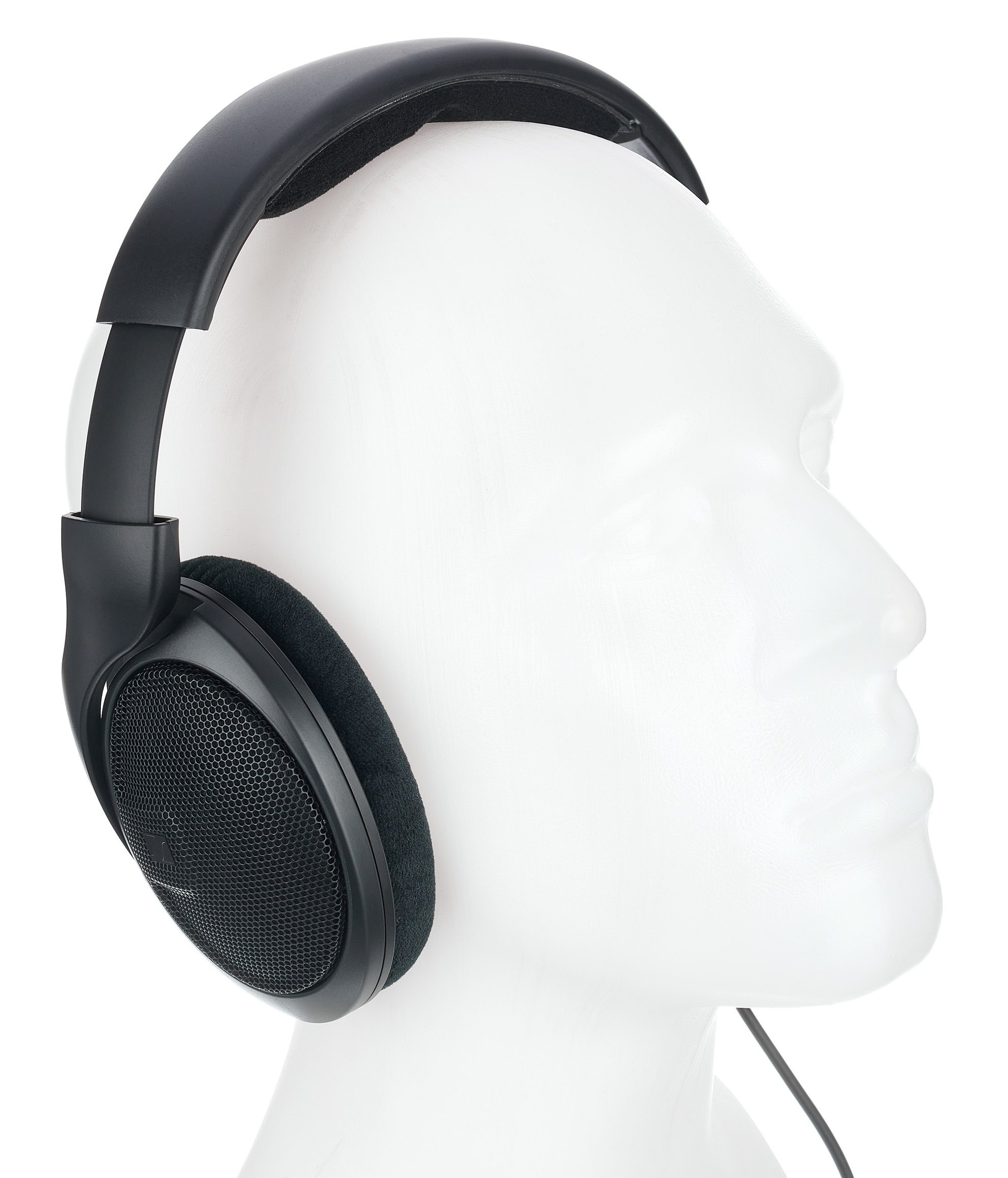 Sennheiser HD 400 Pro Review | headphonecheck.com