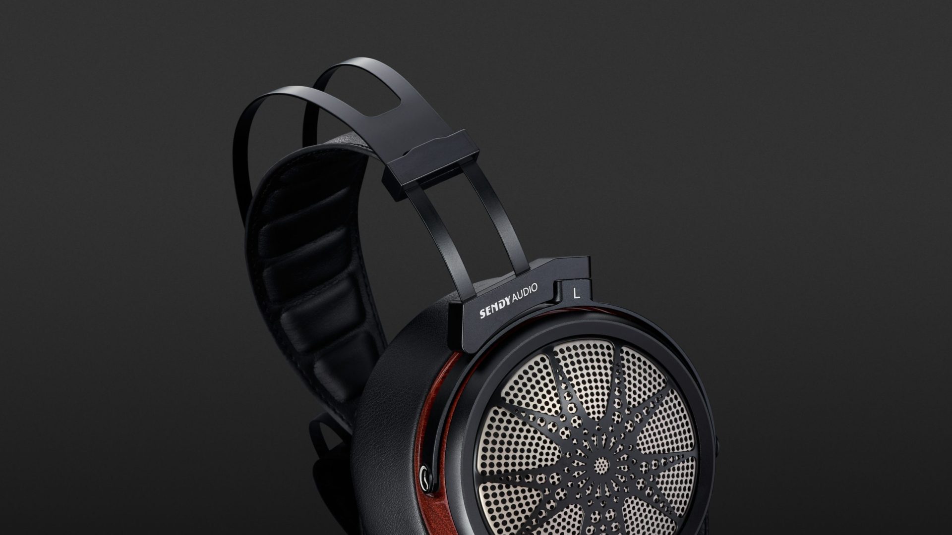 Sendy Audio Apollo Review | headphonecheck.com