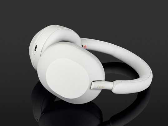 Sony WH-1000XM5